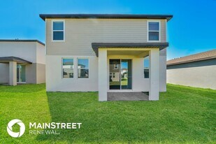 5265 Luke Hammock St in St. Cloud, FL - Building Photo