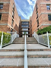 22 W 25th St in Bayonne, NJ - Building Photo - Building Photo