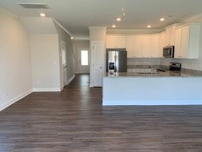 6927 Eddy Point Ln in Raleigh, NC - Building Photo - Building Photo