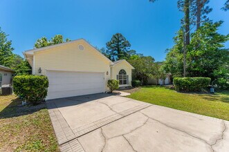 1697 Glenwood Ct in Niceville, FL - Building Photo - Building Photo
