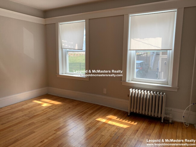 234 South St, Unit 1 in Boston, MA - Foto de edificio - Building Photo