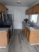 245 Wexford Dr W in Suffolk, VA - Foto de edificio - Building Photo