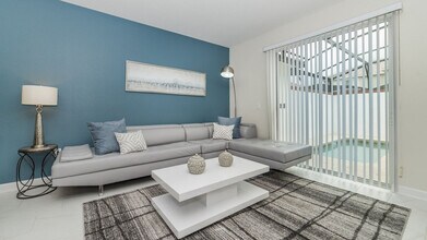 3076 Juliet Dr in Kissimmee, FL - Building Photo - Building Photo