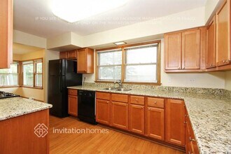 1036 Braemar Rd in Flossmoor, IL - Building Photo - Building Photo
