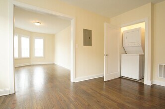 3535 W Fullerton Ave in Chicago, IL - Building Photo - Building Photo