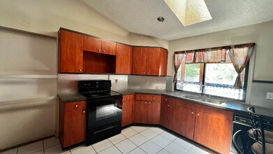 11579 56th Pl N in West Palm Beach, FL - Foto de edificio - Building Photo