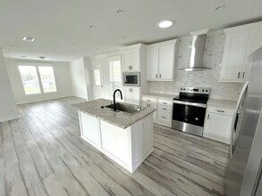 5364 Bahia Wy in Brooksville, FL - Building Photo - Building Photo