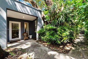 3940 Loquat Ave in Miami, FL - Building Photo