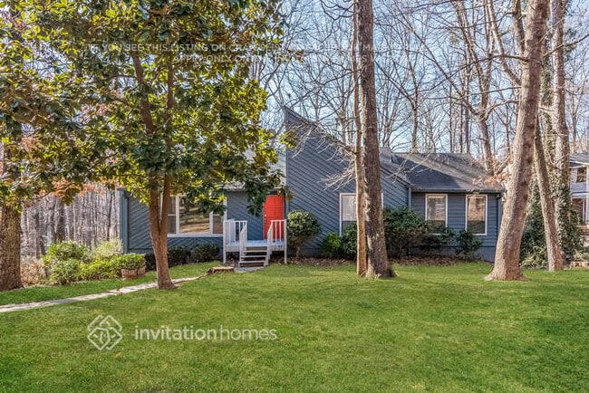 property at 640 Old Orchard Dr