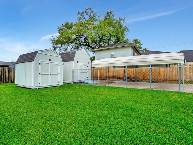 property at 506 Main St