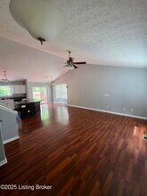 4503 Fallen Apple Ln in Louisville, KY - Building Photo - Building Photo