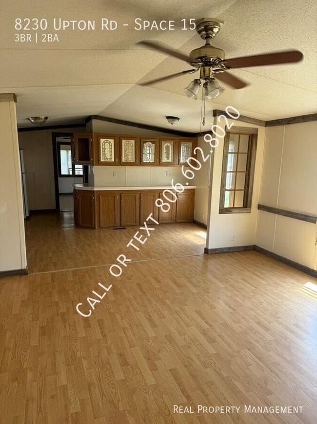 8230 Upton Rd in Amarillo, TX - Building Photo - Building Photo