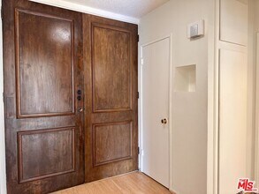 5870 Green Valley Cir in Culver City, CA - Building Photo - Building Photo