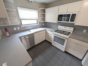 1015 Reagan Terrace in Austin, TX - Foto de edificio - Building Photo