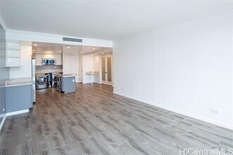 700 Richards St in Honolulu, HI - Foto de edificio - Building Photo