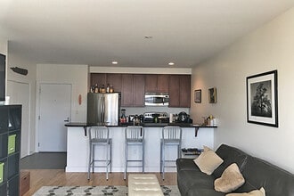 29 New Derby St, Unit 2 in Salem, MA - Building Photo - Building Photo