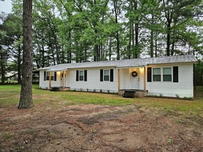 105 CR 2002 in New Boston, TX - Building Photo - Building Photo