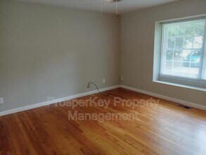 1211 Timberlane Dr in Macon, GA - Building Photo - Building Photo