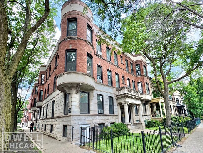 2907 N Mildred Ave, Unit 2905-3