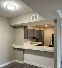 Ascend Apartments in Moore, OK - Building Photo - Building Photo