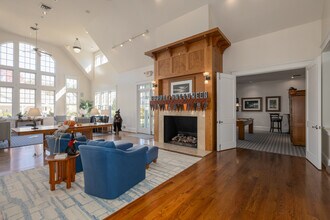 The Woods at Blue Heron Pines in Egg Harbor City, NJ - Foto de edificio - Interior Photo