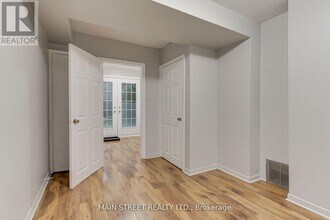 364 Agar Ave in Bradford West Gwillimbury, ON - Building Photo - Building Photo