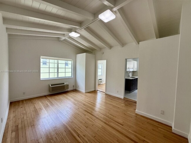 property at 1552 Euclid Ave