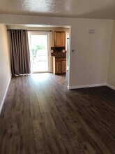 1015 Roosevelt Ave-Unit -E in Loveland, CO - Building Photo - Building Photo