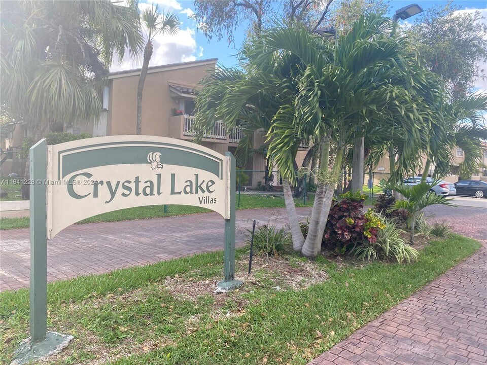 15475 SW 80th St-Unit -205-15 in Miami, FL - Building Photo