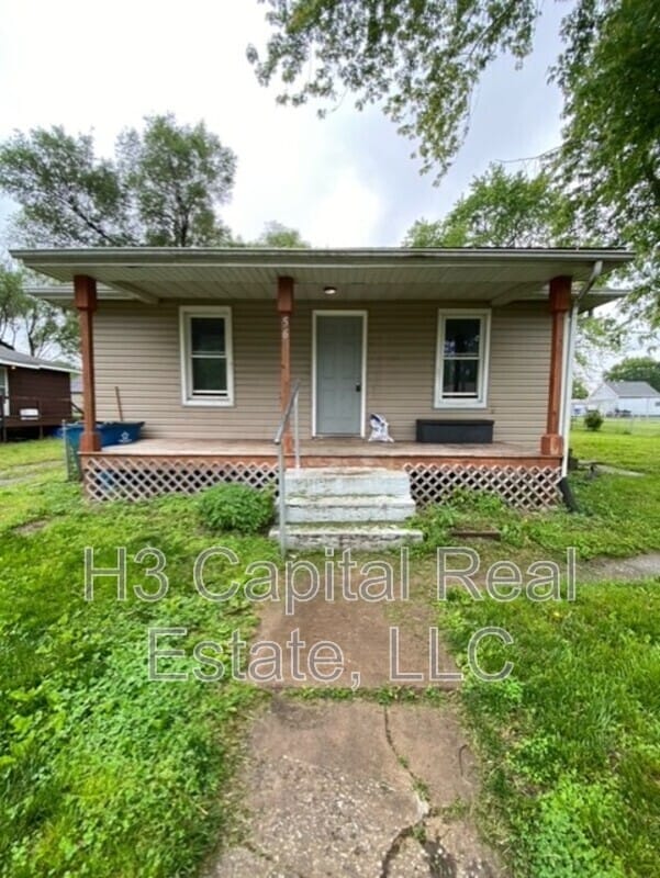 property at 562 Wilson Ave