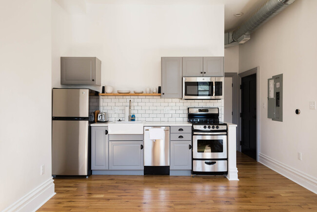 4407 Butler St, Unit 3F