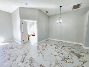 501 Carmel Dr in Melbourne, FL - Building Photo - Building Photo