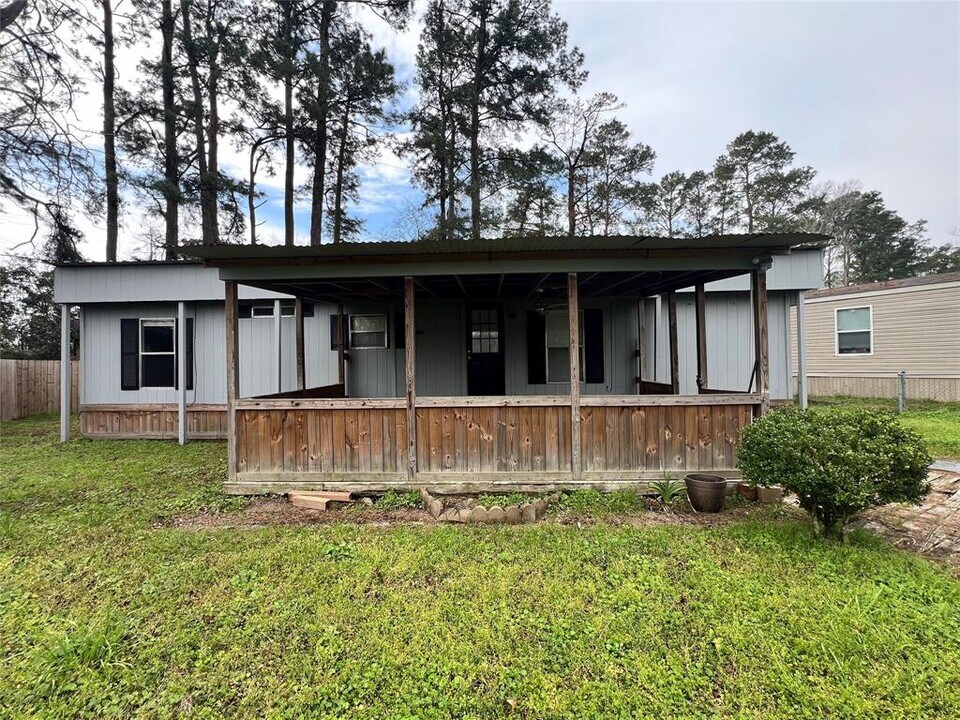 1508 Darden Dr in Huffman, TX - Building Photo