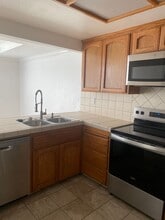 817 E Orangeburg Ave in Modesto, CA - Building Photo - Building Photo