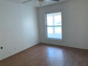 2413 Sussex Dr in Garland, TX - Building Photo - Building Photo
