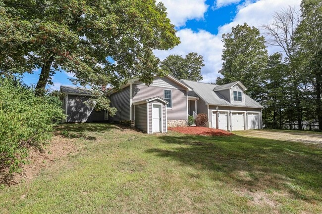 property at 55 Holbrook Hill Rd