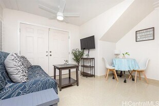 922 21st Ave in Honolulu, HI - Building Photo
