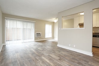 Shoreline 1841 Apartment Homes in Concord, CA - Building Photo - Interior Photo