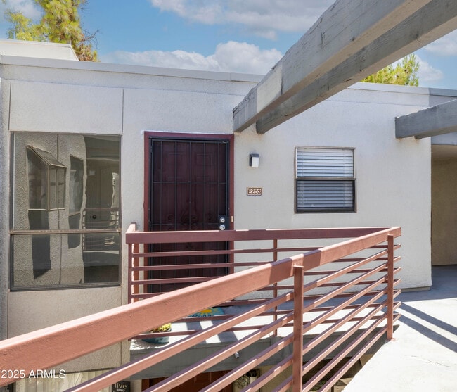 property at 3330 W Danbury Dr