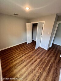 8705 Bertwood St photo'