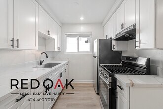 812 Westbourne Dr in West Hollywood, CA - Building Photo - Building Photo