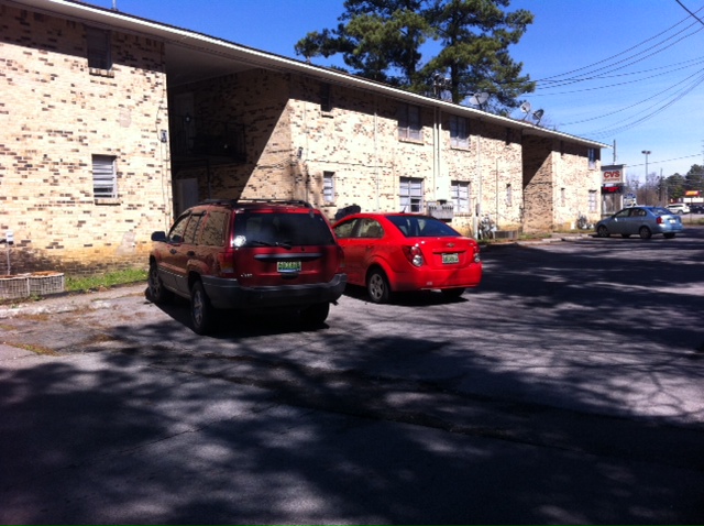 Kalie Kourt Apartments in Warrior, AL - Foto de edificio - Building Photo