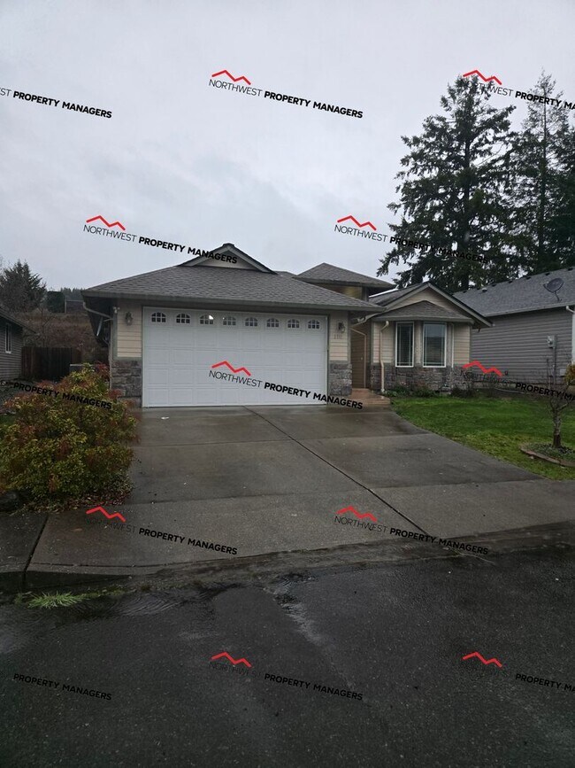 2561 Kristine Ct in Centralia, WA - Building Photo - Building Photo