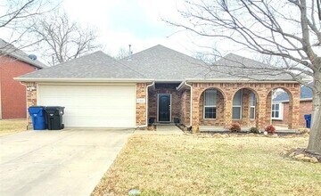 11957 Kingsville Dr in Frisco, TX - Foto de edificio - Building Photo