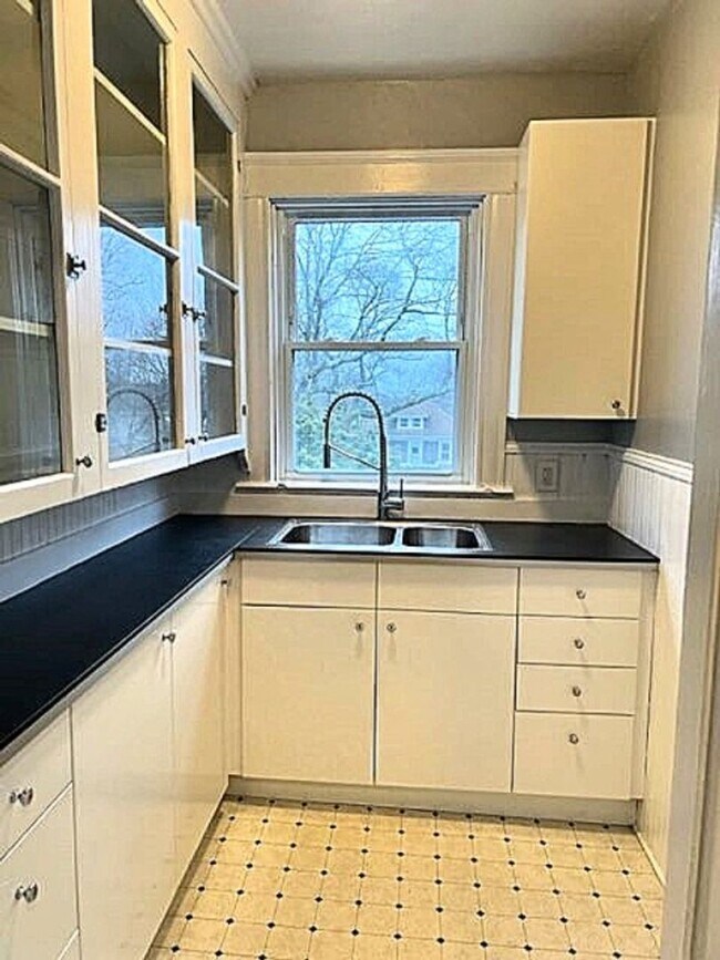 19-21-21 Sarah St in Providence, RI - Building Photo - Building Photo