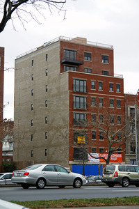 235 Ocean Pky in Brooklyn, NY - Foto de edificio - Building Photo