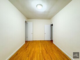 WEST 13 STREET, Unit 20 in New York, NY - Building Photo