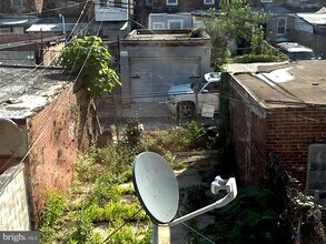 2013 E Stella St in Philadelphia, PA - Building Photo - Building Photo