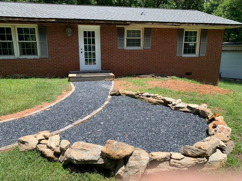 322 Whooping Creek Rd in Carrollton, GA - Building Photo