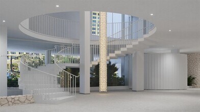 5555 Collins Ave in Miami, FL - Building Photo - Building Photo